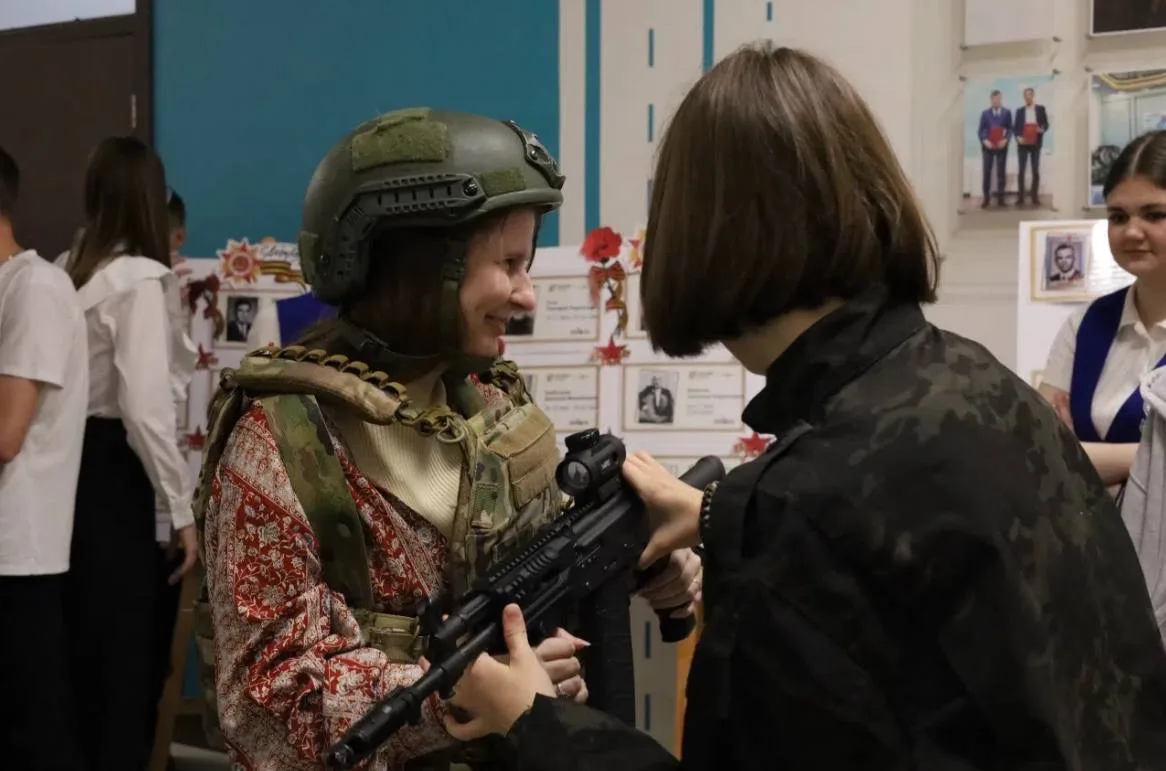🎖 Фестиваль «Наследники Победы»: от писем на фронт до военных песен  Сегодня в Армавирском государст