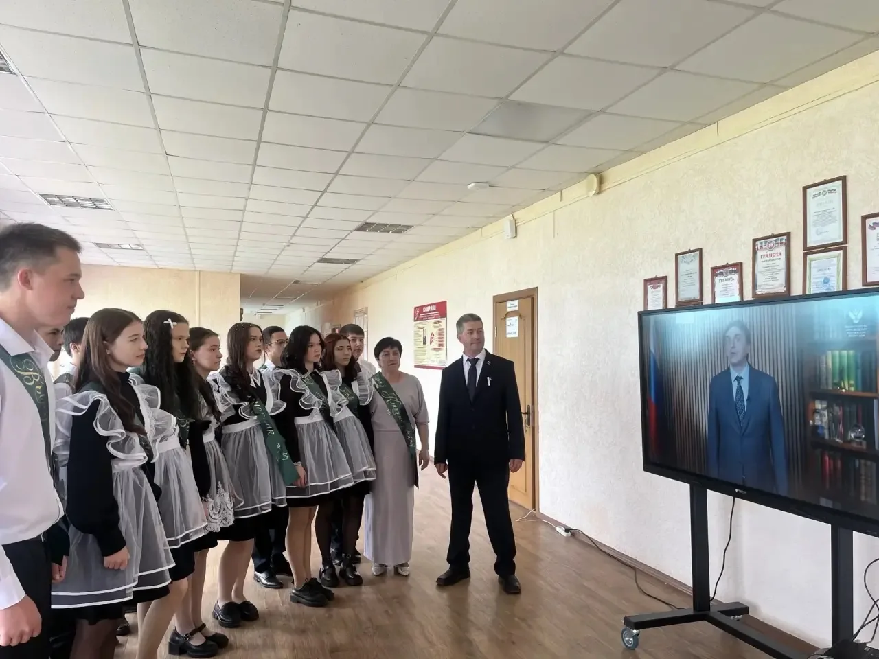 Сегодня, 26.05.2026 Министр просвещения Российской Федерации Сергей Кравцов официально ...