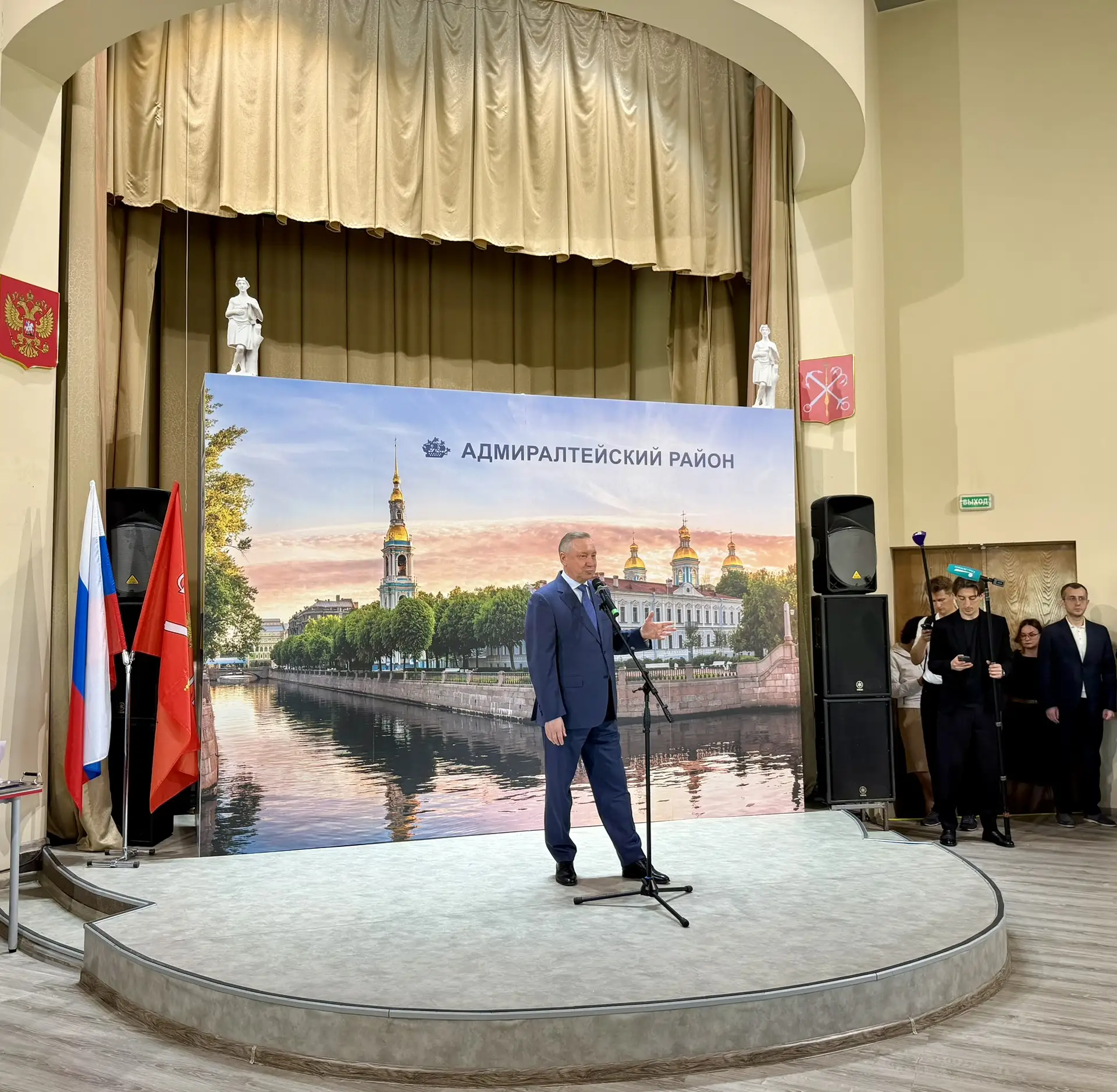 🏆 Сегодня открылась выставка достижений Адмиралтейского района

Друзья, сегодня в ГБОУ СОШ № 235 со