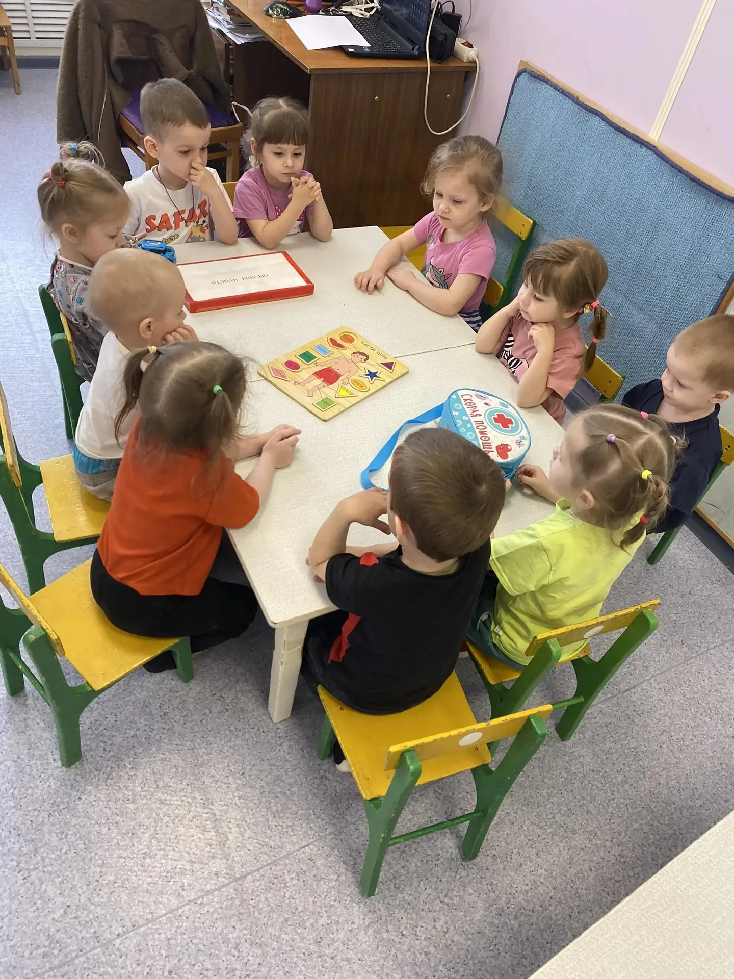Сегодня у воспитанников разновозрастной группы 1 прошел день заботы о здоровье. В игров...