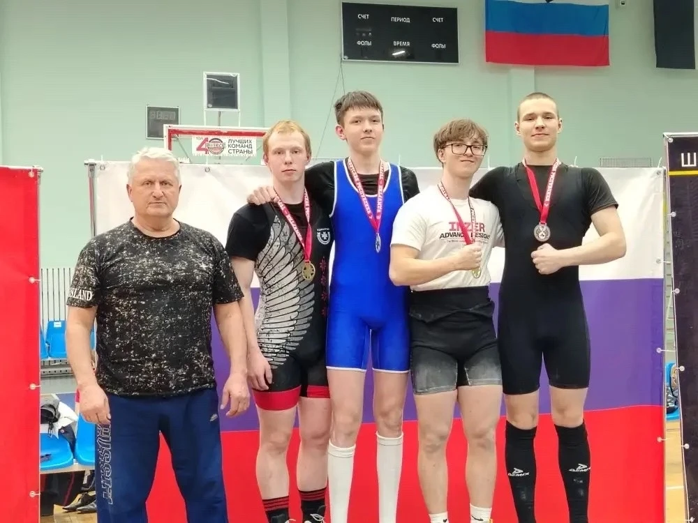 Гордимся нашим спортсменом и чемпионом - учеником 9А класса, Пономаревым Русланом! Так держать!👏  25
