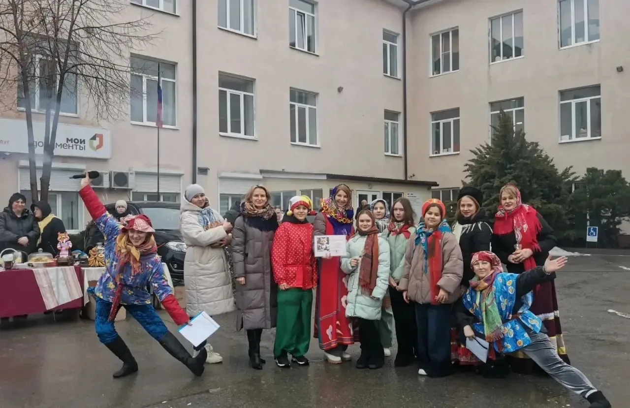 19 января учащиеся 6 "Д" класса приняли активное участие в фестивале под названием "Хоровод дружбы: 