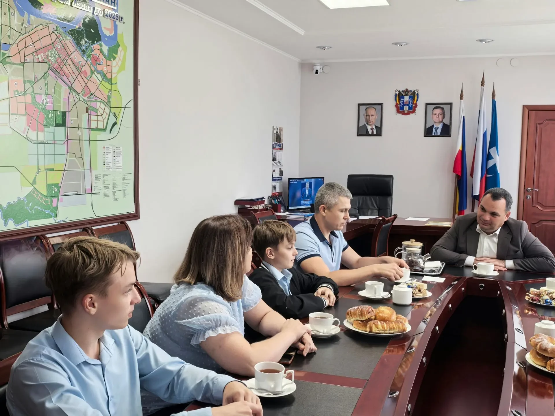 Семья Тихоновых из Азова представит Ростовскую область на всероссийском финале «Семейно...