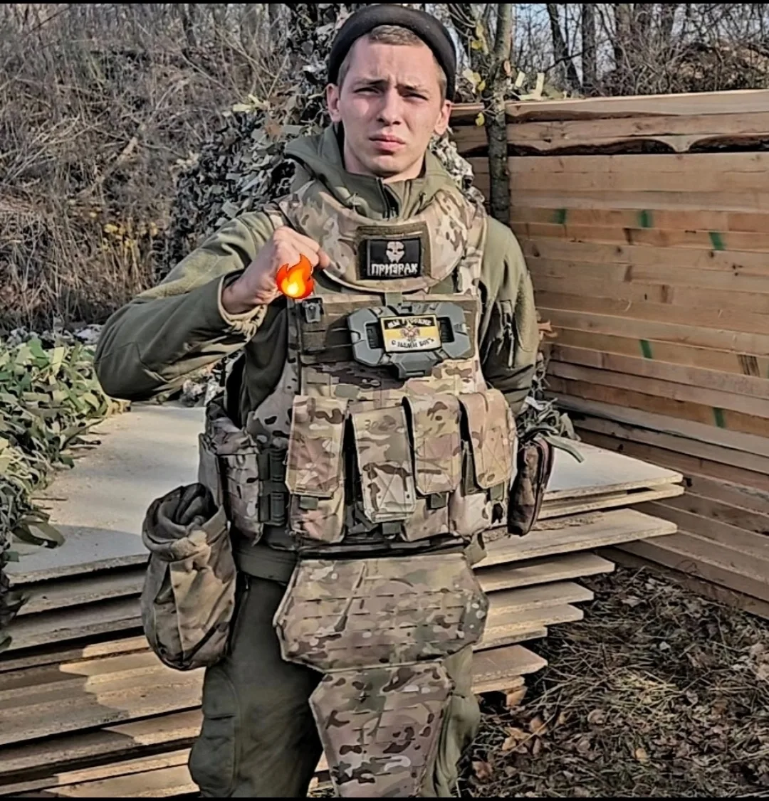 В ходе Специальной Военной операции при выполнение боевого задания трагически погиб Мих...