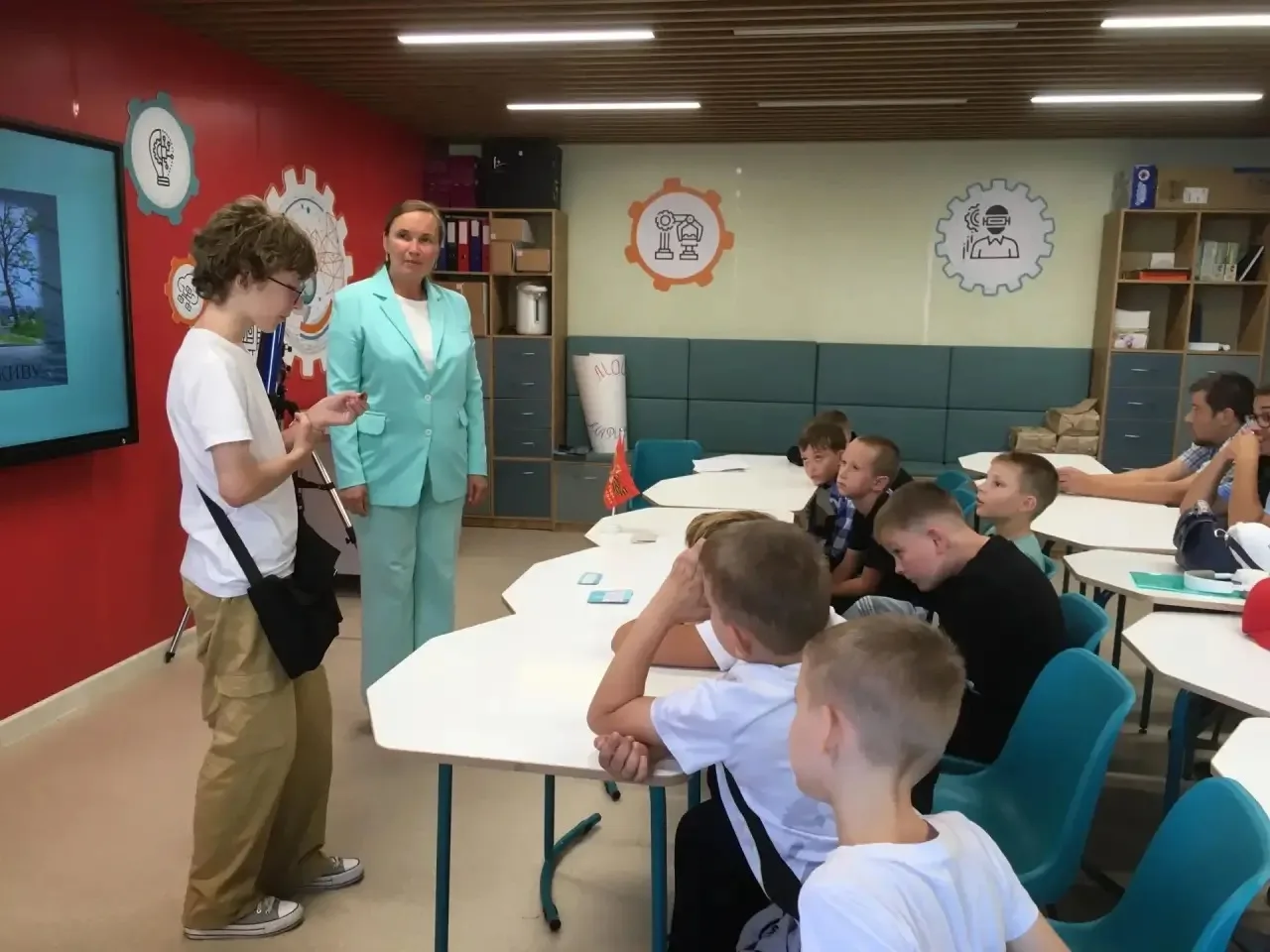 День родного города отмечается 10 сентября: в день его освобождения в ходе Донбасской с...