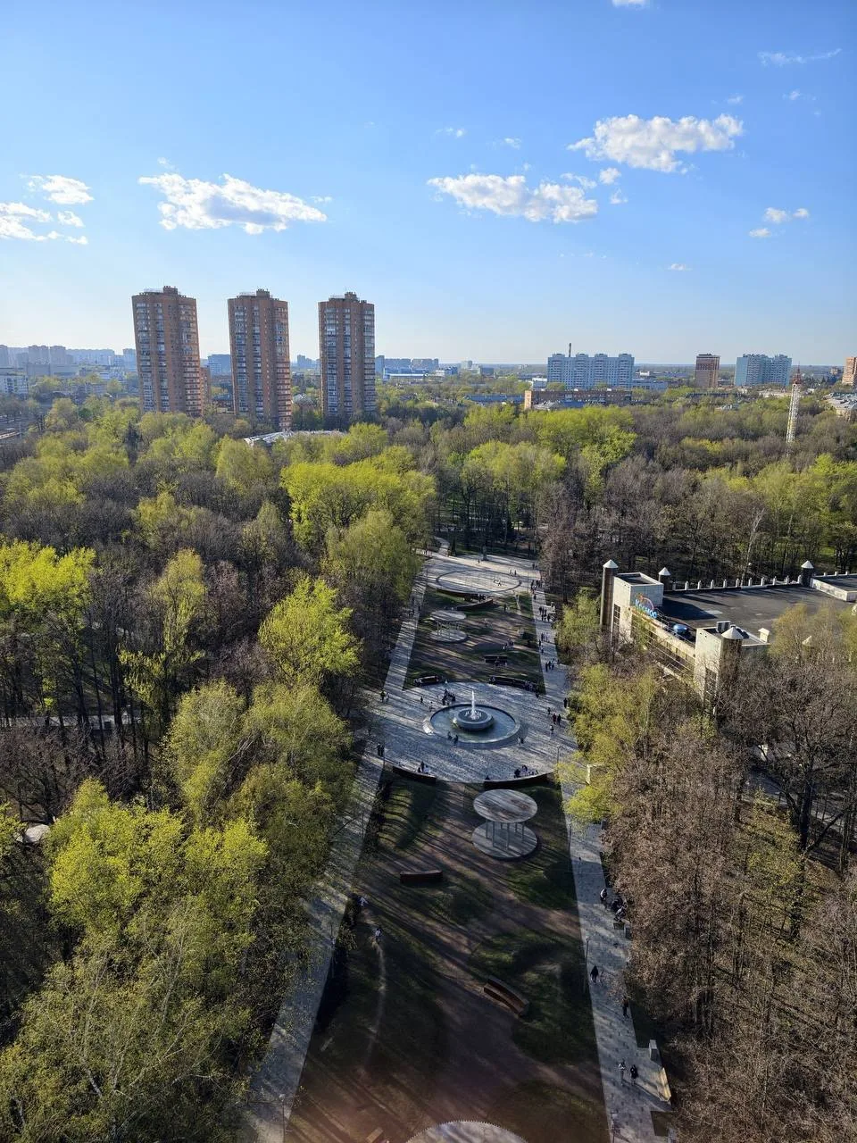 🎡 Администрация требует от парка Толстого в Химках соответствия высшим стандартам качества. 

Глава