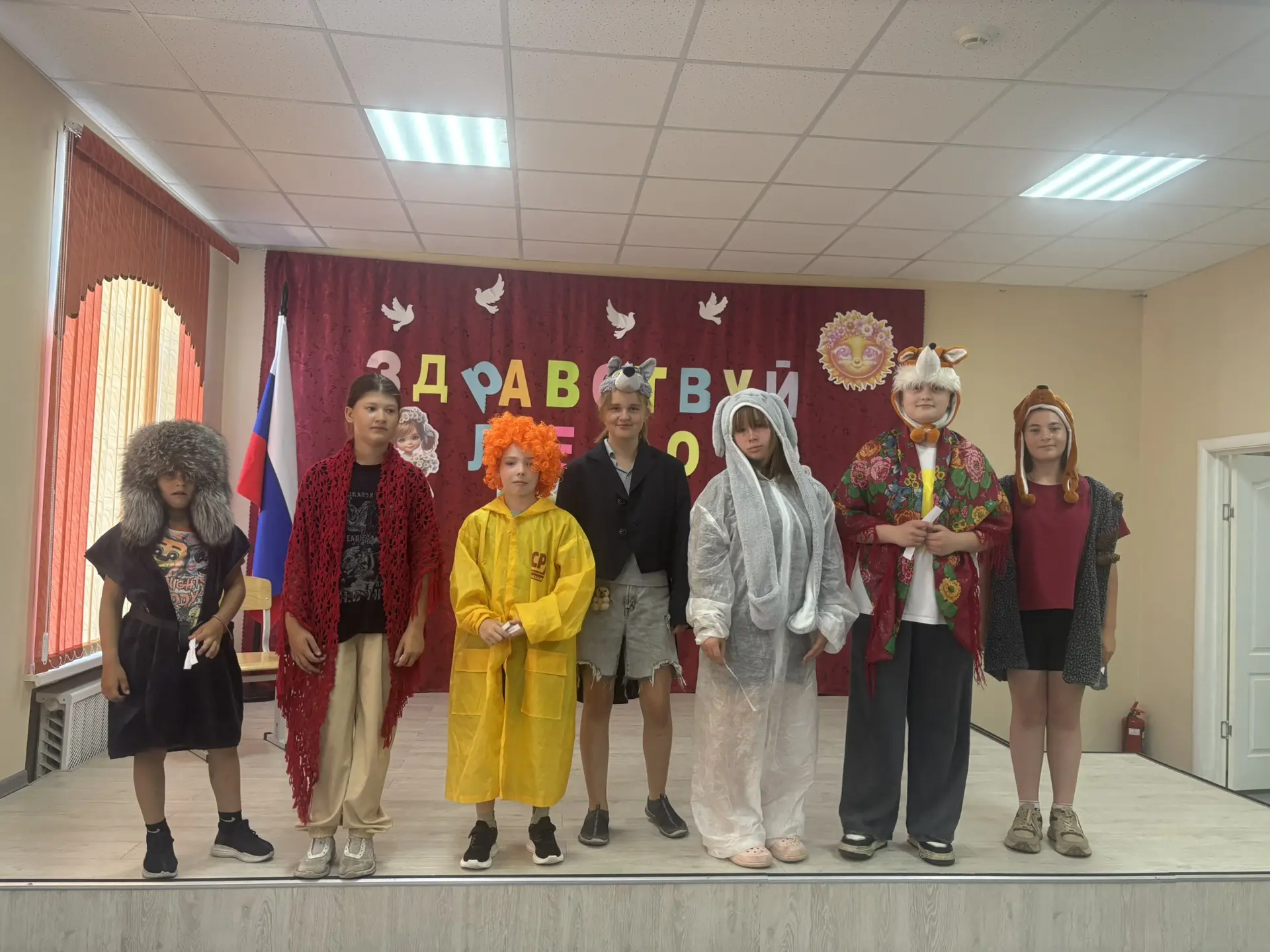 ☀️День в «Таволжанских Родничках» начался с весёлой импровизации!
Ребята из 1 и 3 отрядов стали глав