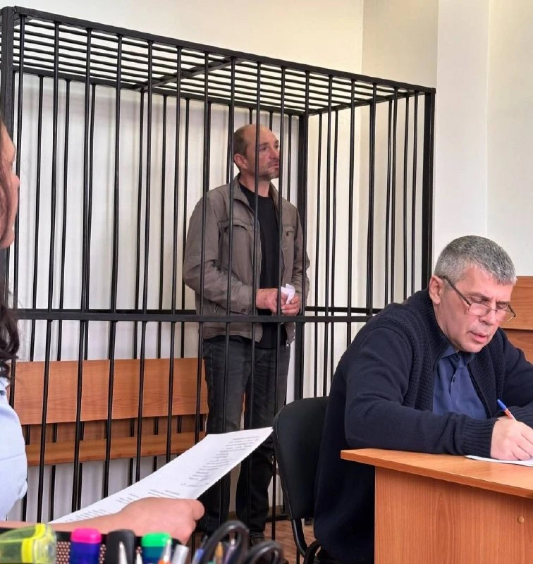 Тагильчанин натравливал своих собак на людей.