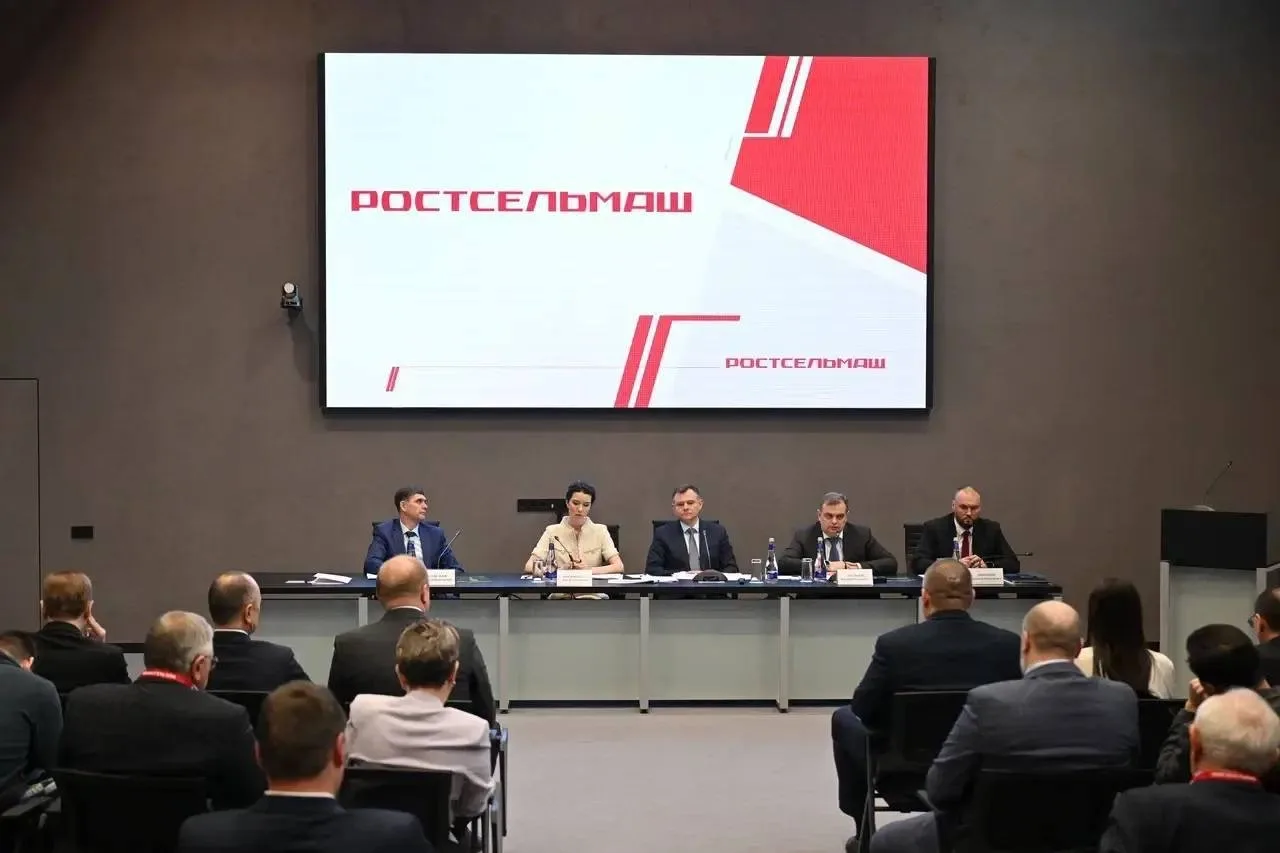 Открытый диалог между властью, производителем и аграриями стал центральной темой масштабного рабочег