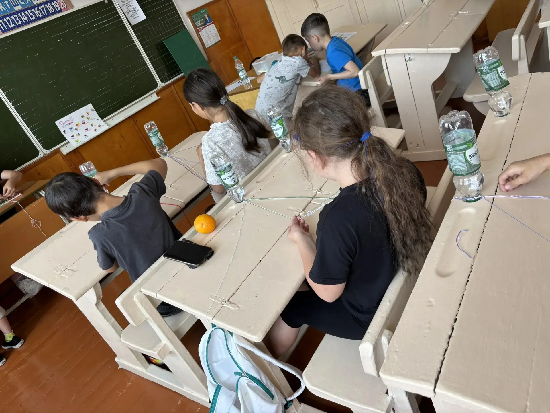 Сегодня, 10 июня, в нашем пришкольном лагере был насыщенный день. С утра дети играли в спортивные иг