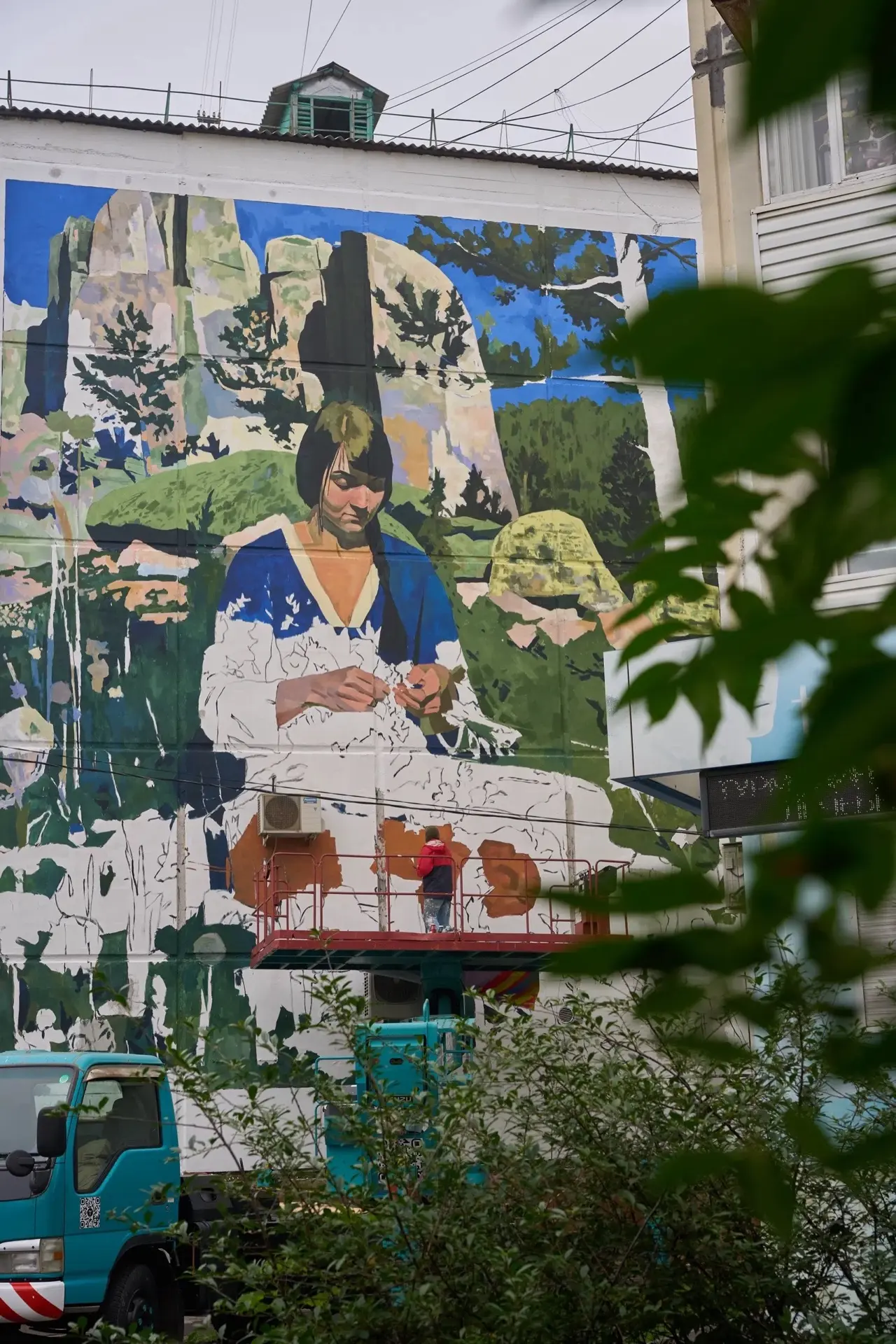 🎨В Болохово девочку за рисунок сдали в полицию. В Красноярске в эти же дни художники р...