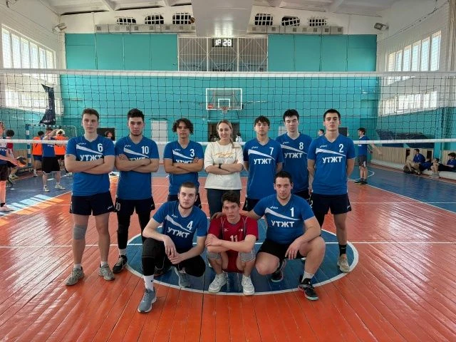 3 апреля завершилась спартакиада по волейболу проходившая в уфимском колледже радиоэлектроники, теле