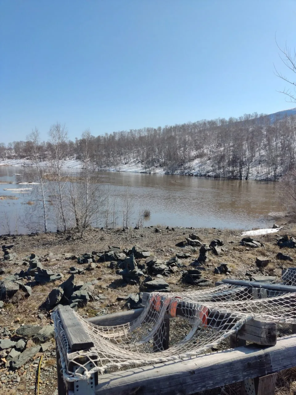 🌊 Аркаим оказался отрезан водой из-за разлива рек  В Брединском районе начался сезонный разлив рек Б