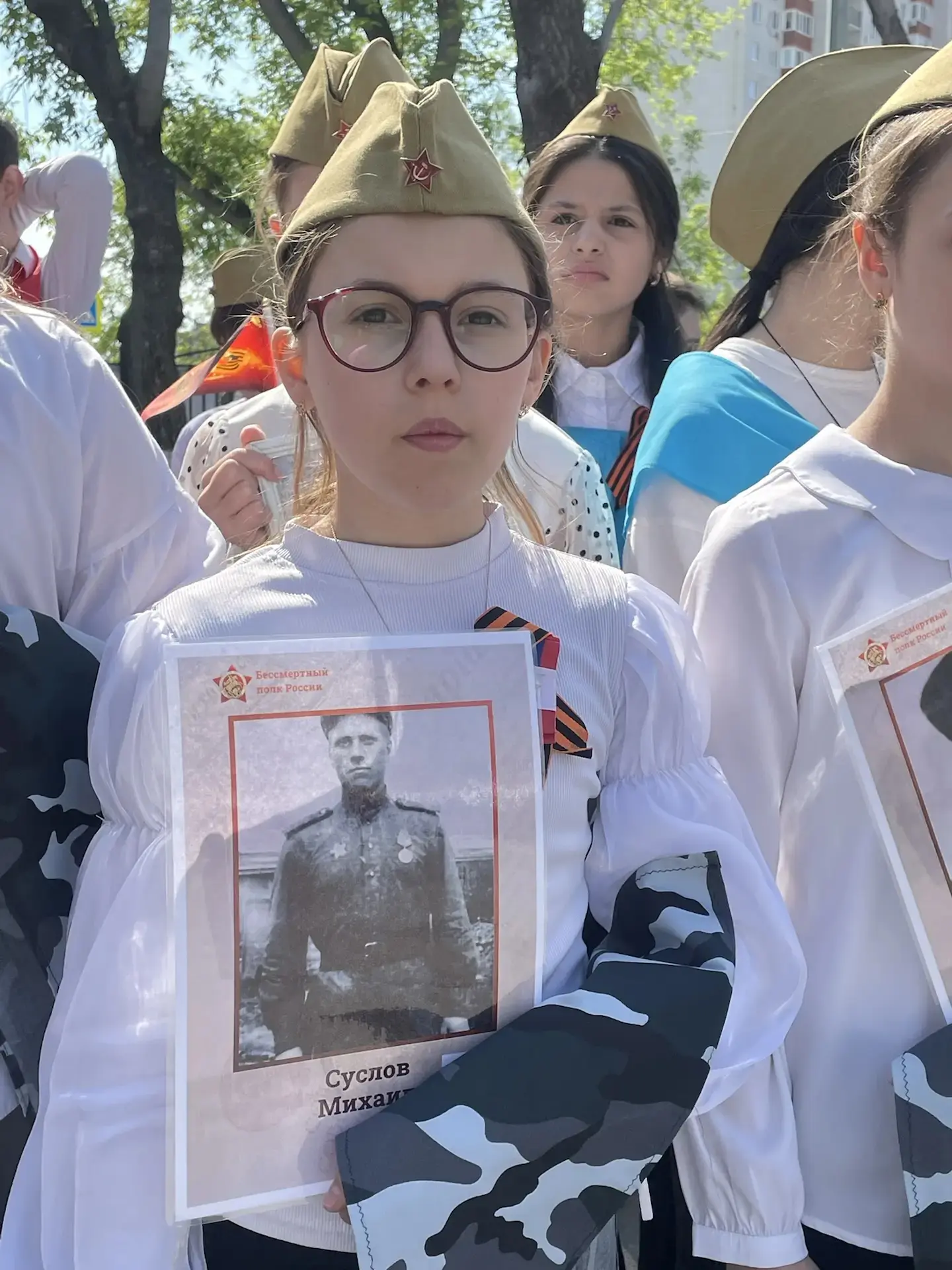 Мы — наследники Победы. Бессмертный полк 2-го корпуса школы №9  Сегодня 2-й корпус нашей школы прошё