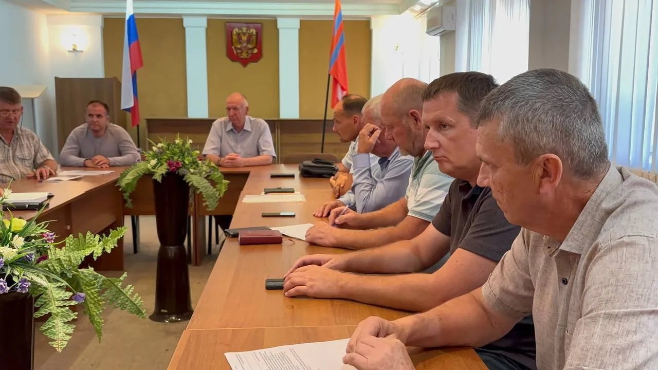 ⚡️В администрации района состоялось рабочее совещание с участием глав поселений — ключе...