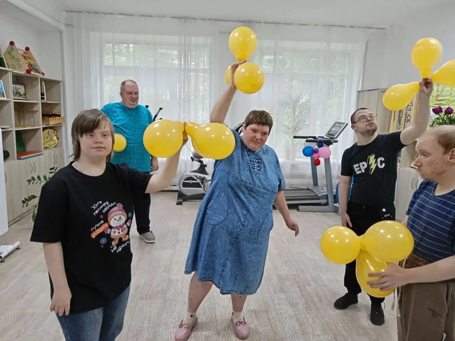 В первый день лета в стране отмечается Международный день защиты детей.