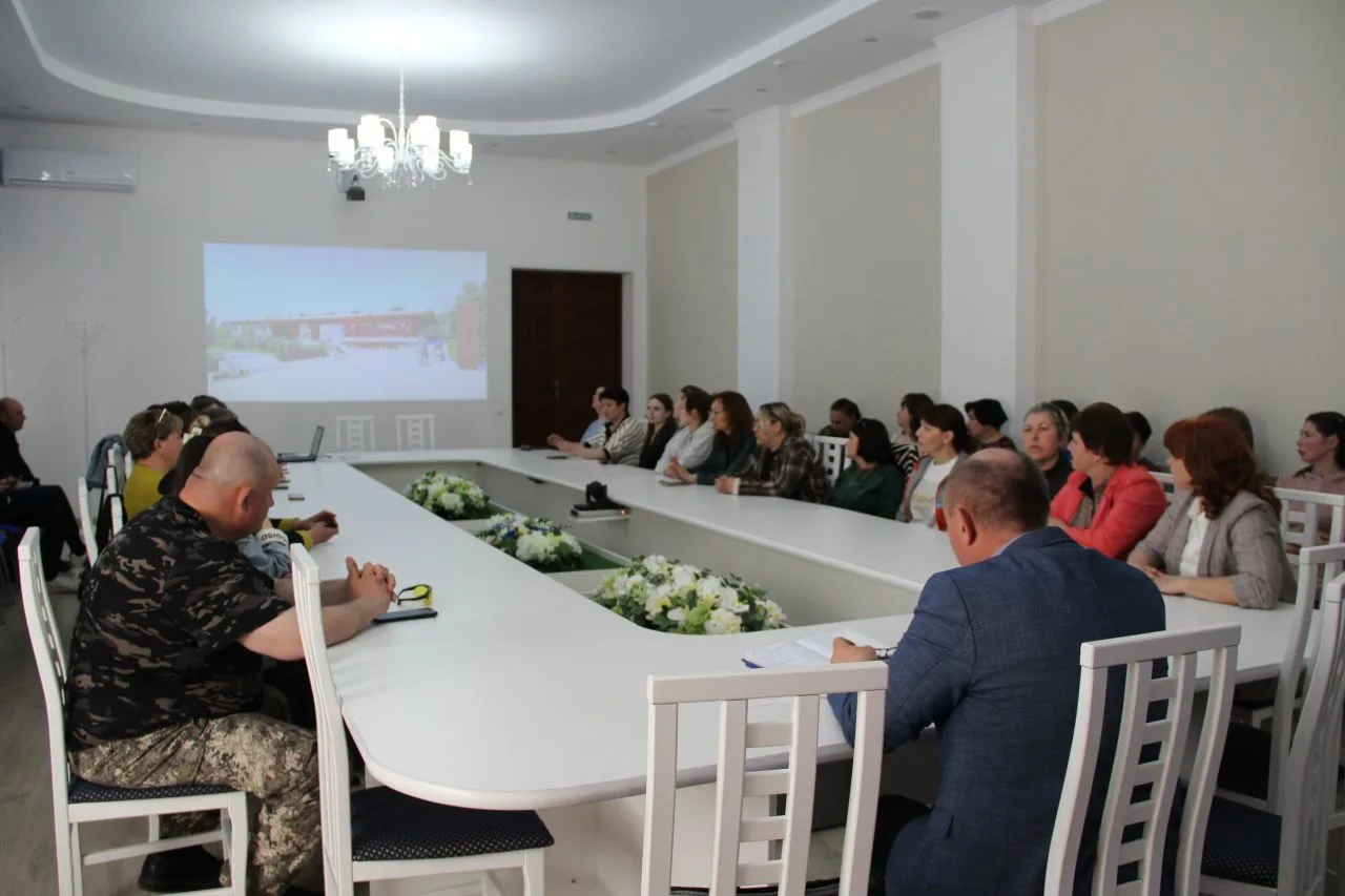 Педагоги поддержали идею открытия памятника защитникам СВО