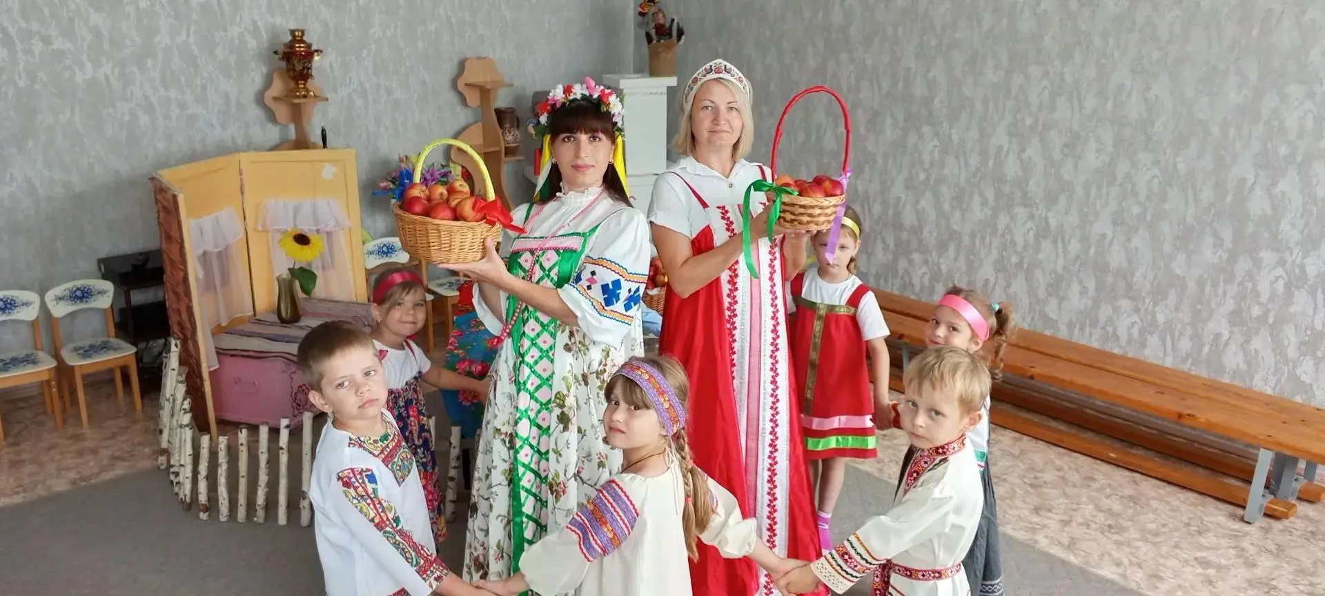 Как мы отмечали Яблочный Спас в детском саду!