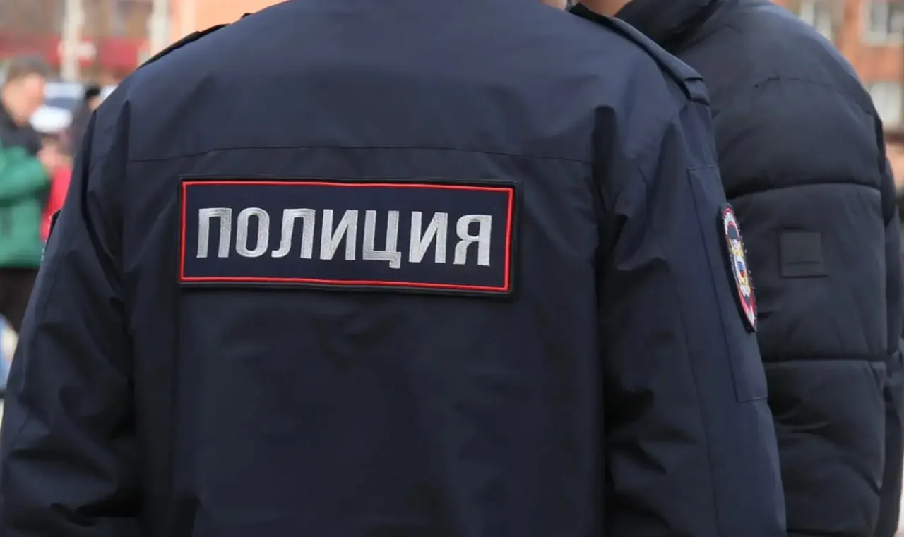 📱 Поддельными смартфонами торговали братья-армавирцы в Краснодаре