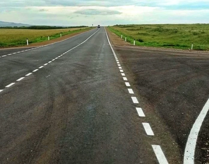 🚗 Ещё один участок дороги в Хакасии отремонтирован по нацпроекту