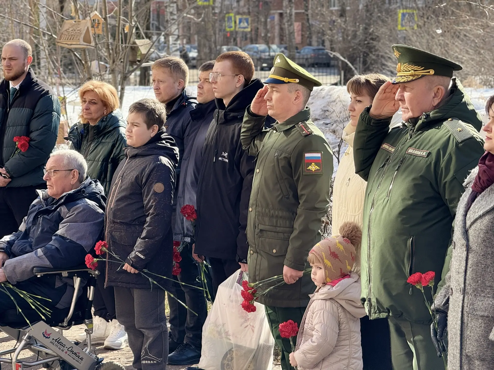 Сегодня в Русской гимназии состоялась торжественная церемония открытия мемориальной доски, посвящённ
