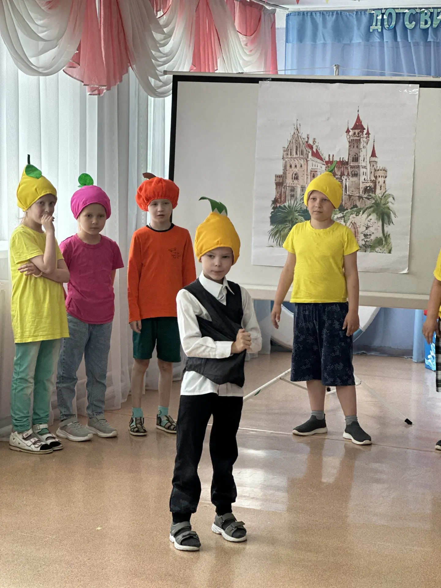 📖 7 июня — Международный день сказок! ✨

Сказка — это волшебный ключик к миру добра, смелости и дру