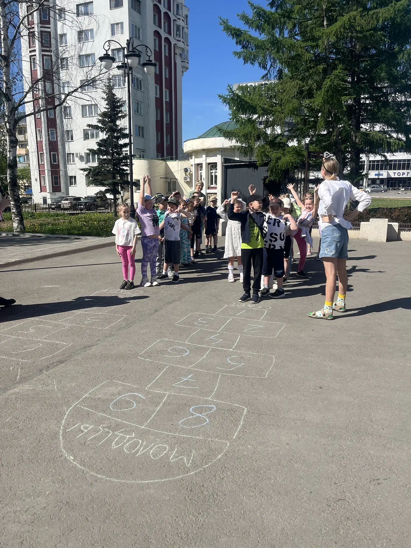 1 Г класс ! Завершение первого учебного года ! Прошел ярко , солнечно и позитивно ! Ребята выполняли