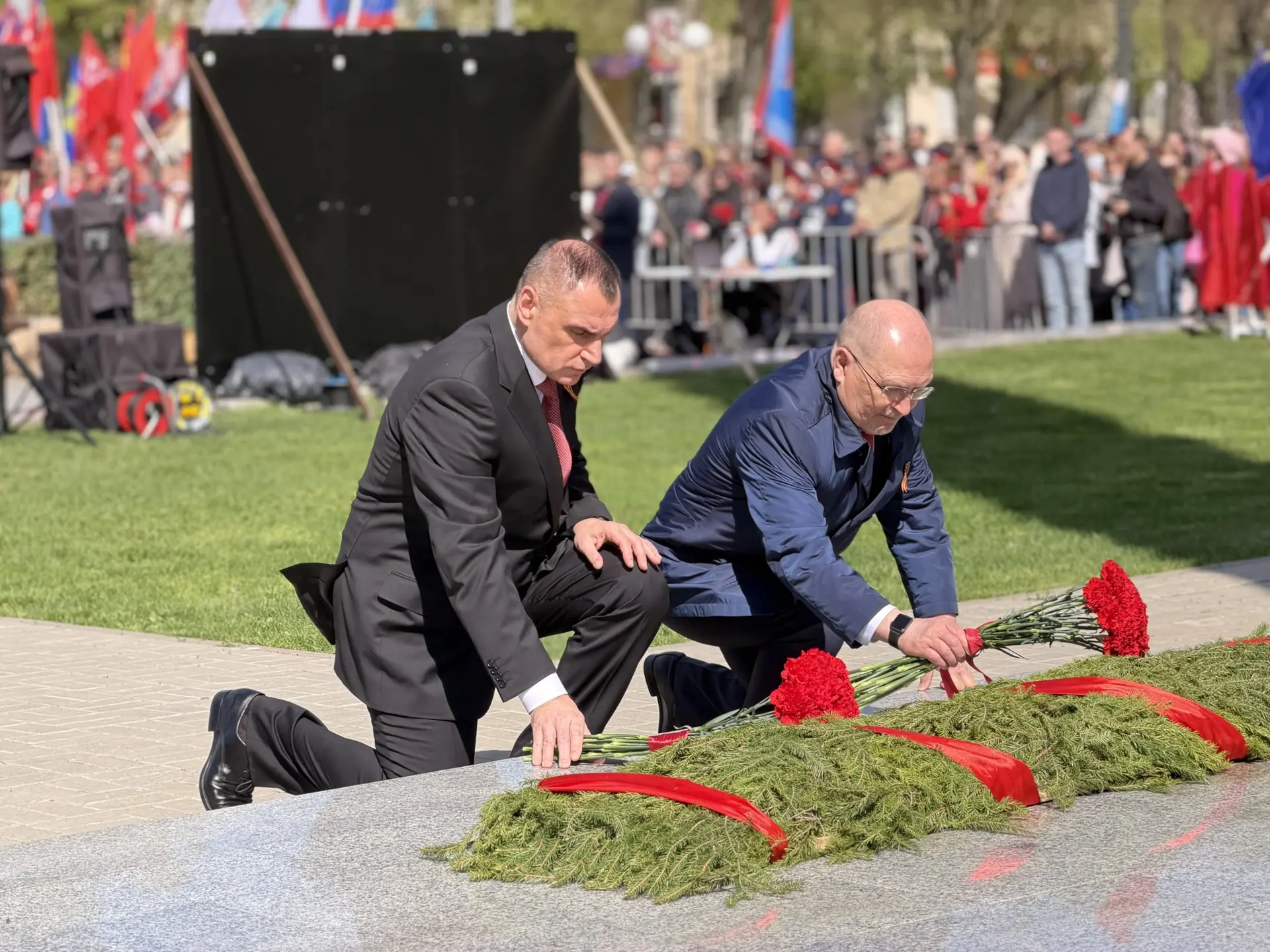 🇷🇺9 Мая – праздник, который объединяет поколения и наполняет наши сердца гордостью!  Сегодня мы покл