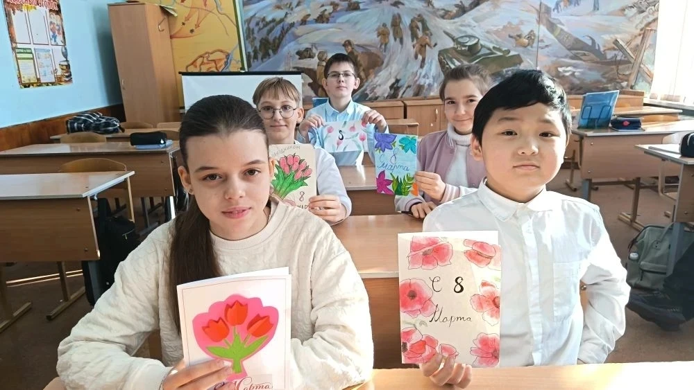 💫Учащиеся нашей школы приняли участие в акции "Внуки по переписке" совместно с благотворительным фон