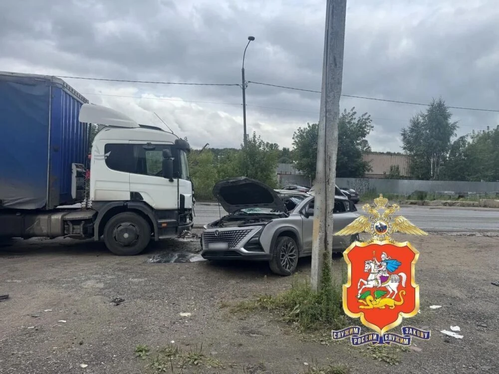 Подросток за рулём Changan погиб в ДТП с грузовиком в Подмосковье