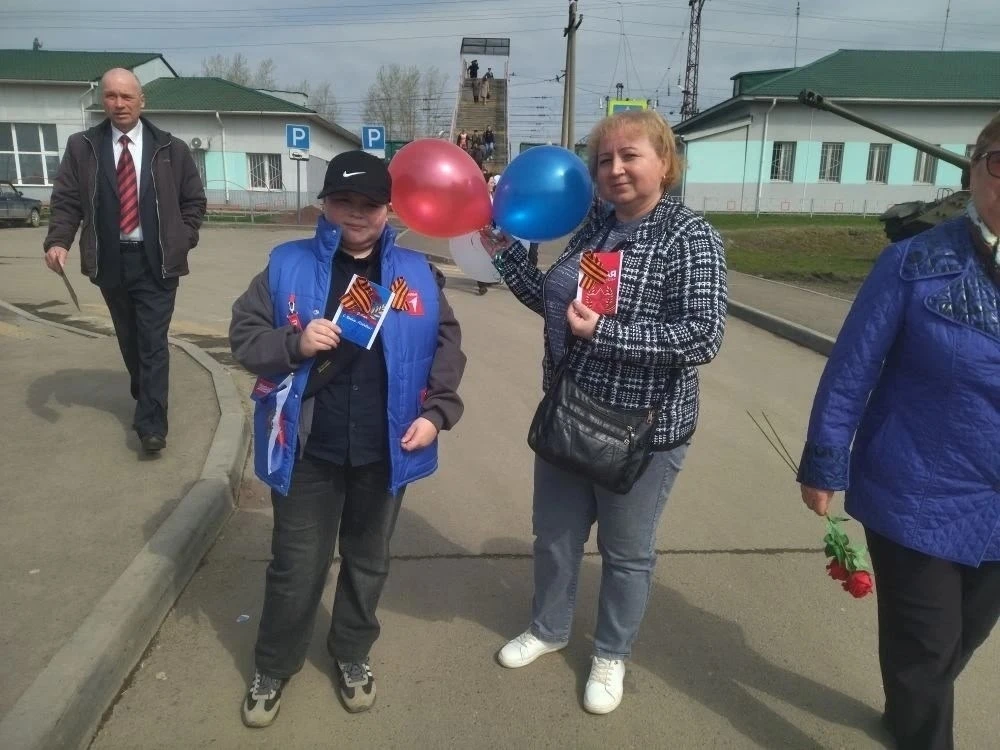 Герои живут в нашей памяти: как Первые из школы №1 встретили 9 Мая 🌟