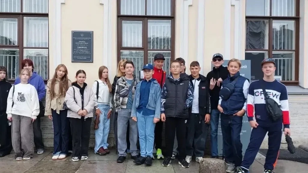 2 сентября учащиеся 7Б класса посетили Шереметевский музей музыкальных инструментов. В ...