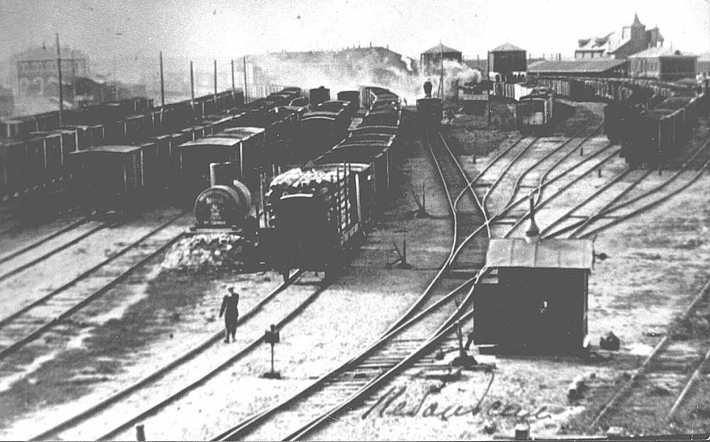Товарная ж.д. станция Рязань I устроена в 1864 г. на въезде в город на Большую Мещанску...