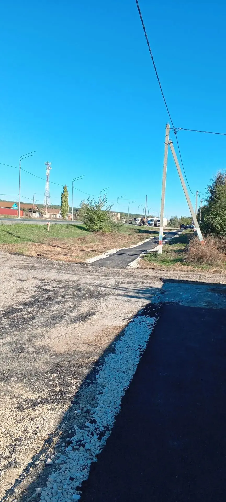 Завершились работы по ремонту тротуара по ул. Клочкова в с. Синодское.