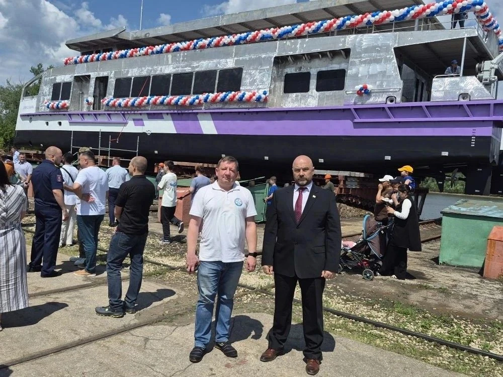 #КлассРС | Спущен на воду пассажирский катамаран проекта 04790 «Соммерс-L»