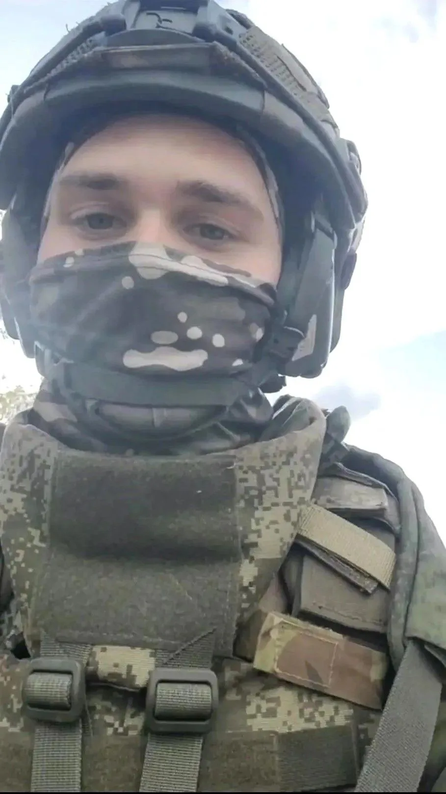 СВОи герои 🇷🇺

В Автозаводском отделении Центра военно-патриотического воспитания им. Максима Наст