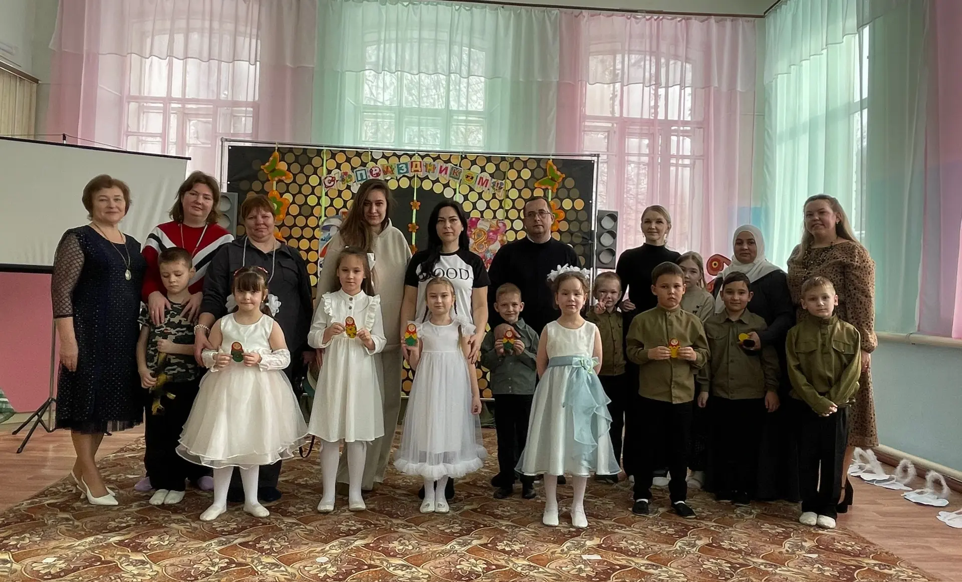 Фото