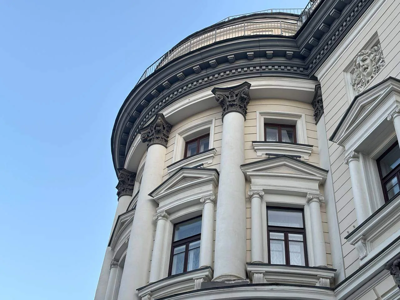 Весна традиционно богата на события. Делимся интересными фестивалями и конкурсами