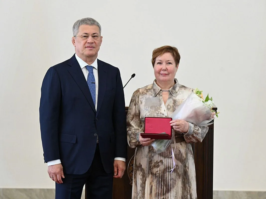 Директор ООО «Дорзеленстрой» Рима Аглиуллина удостоена высокого звания «Заслуженный строитель Россий