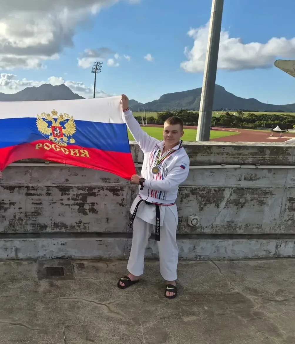 🌍 Серебро на международной арене! Гордимся нашим учеником! 🥈✨