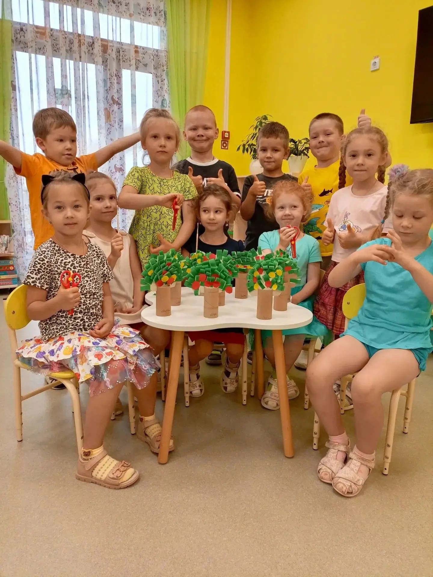 🍎🍏🍏🍎Вот какой яблоневый сад получился у группы  "Мечтатели"                        ...