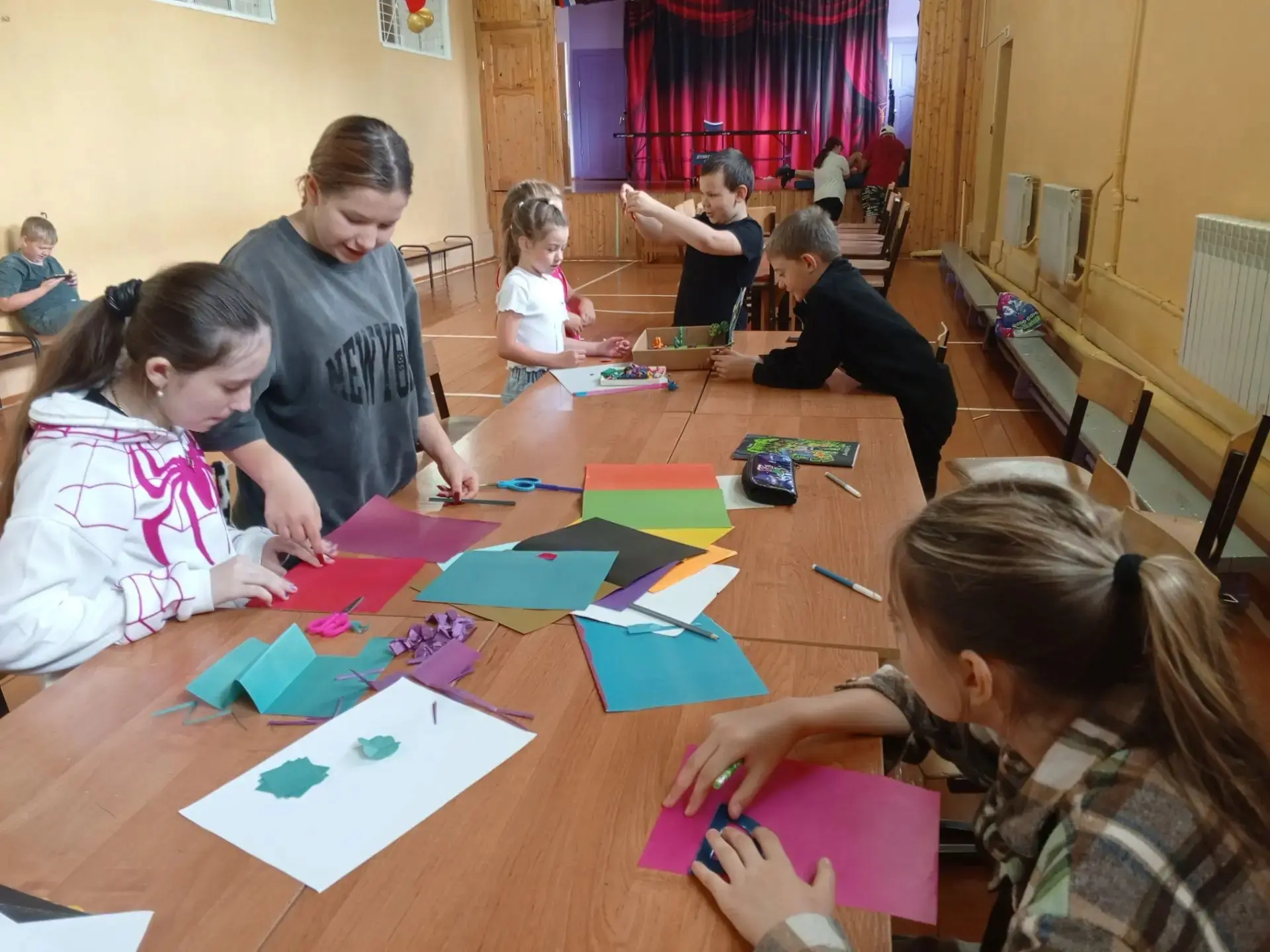 Кружок "Самоделкин" работает в нашем пришкольном лагере.
