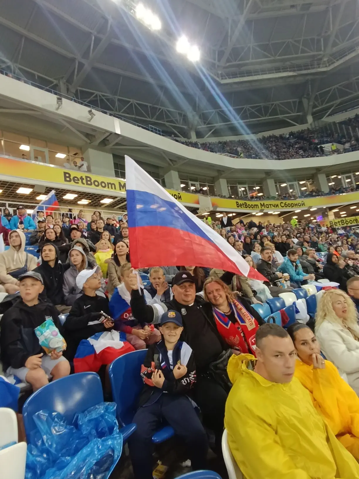 В акции «Символы России» принимает участие   Бабков Влад.
Приглашаем и  вас принять участие в этой п