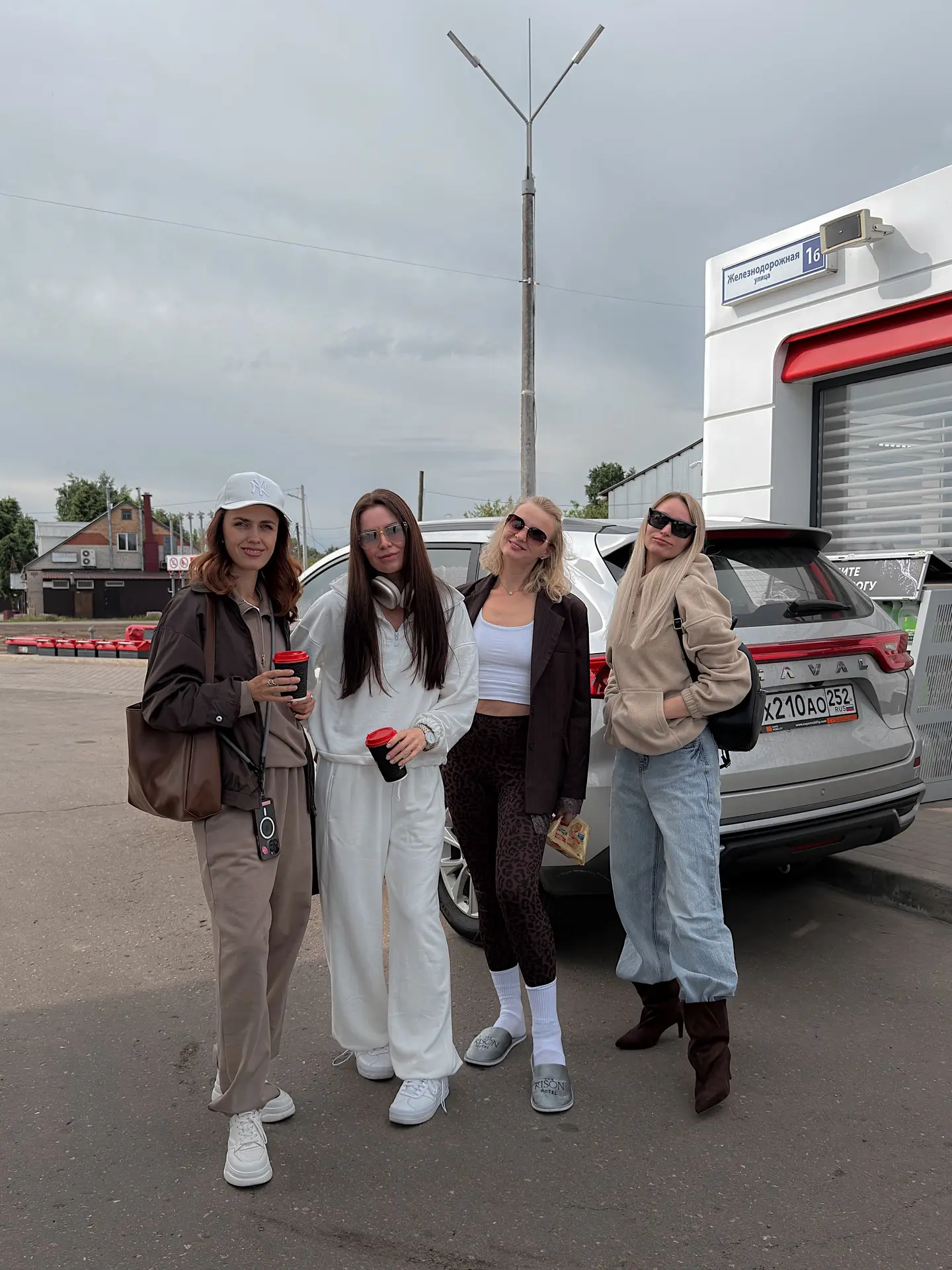 С девочками едем в Казань!