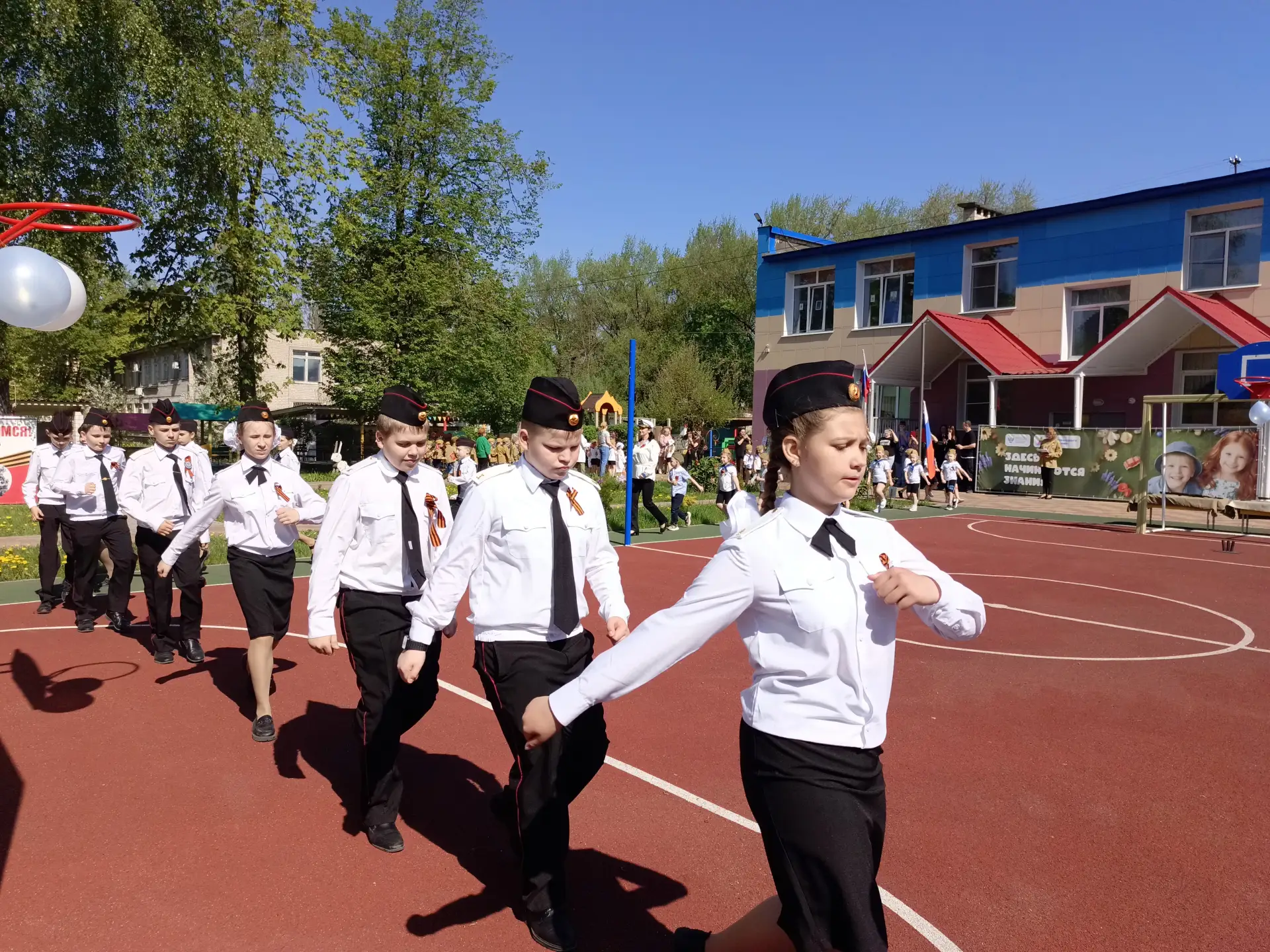 День Победы в нашем детском саду: Память и Единство!

9 мая – особенный день для каждого из нас, ден