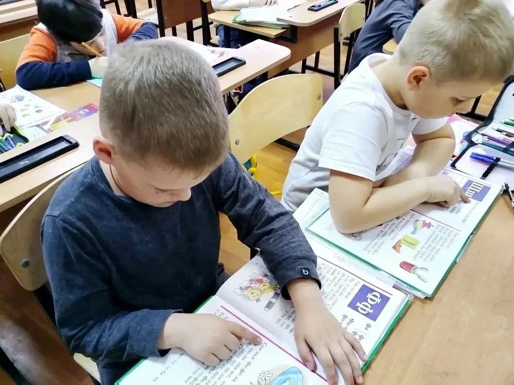 Прощание с подготовительной группой: «В добрый путь»!Сегодня знаменательный день – наши дорогие восп
