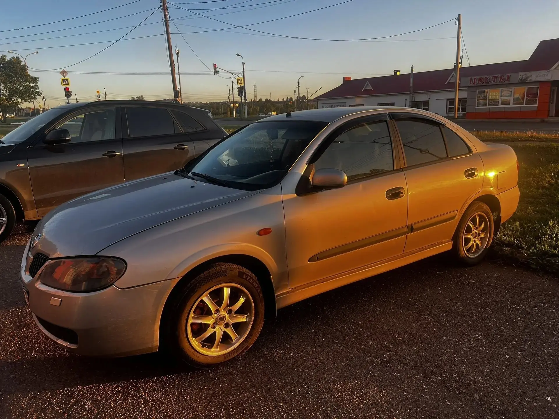 Nissan Almera 1.8