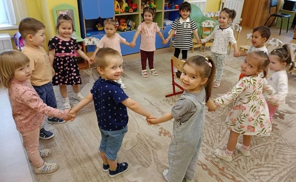 Дружба начинается с улыбки! ✨

30 июля весь мир отмечает замечательный праздник — Международный день