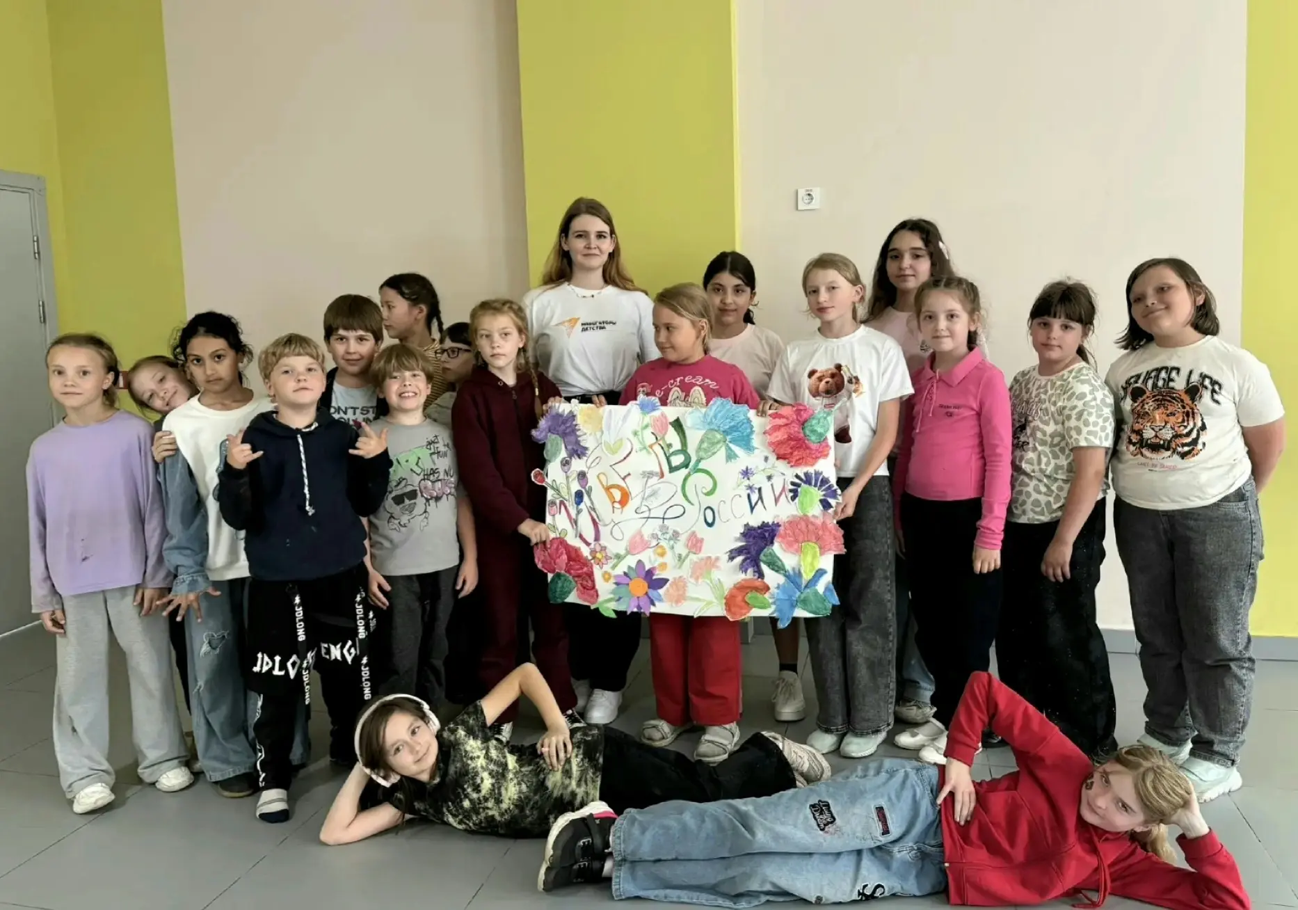 ☀ ️Лица дружбы ☀️

С гордостью сообщаем: наша школа стала участником межрегиональной активности «Лиц