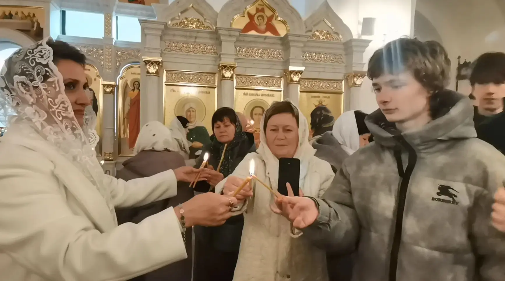 Поздравляю всех православных с праздником Светлой Пасхи!   Этот день - символ жизни, торжества и спр